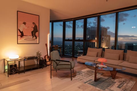 Balcony/Terrace, Living room, Seating area, Sea view