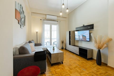 Library, TV and multimedia