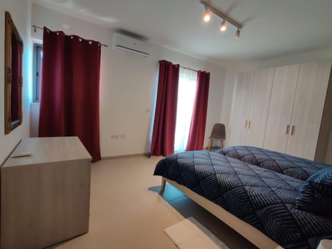 Red Rush Apartment in Marsaskala