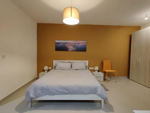 Red Rush Apartment in Marsaskala