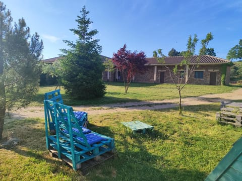 Off site, Garden