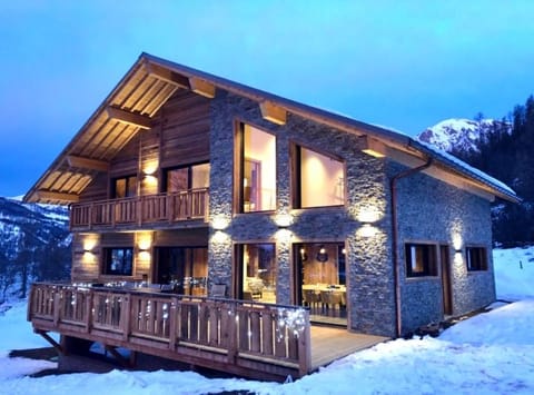 La Superba Chalet in Allos