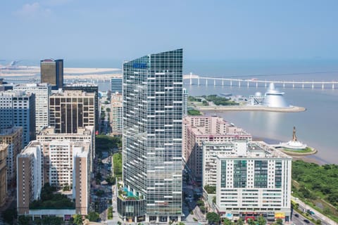 Property building, Nearby landmark, Day, City view, Sea view, Location