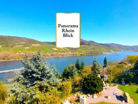 Natural landscape, View (from property/room), View (from property/room), Hiking, Hiking, On site, River view, River view