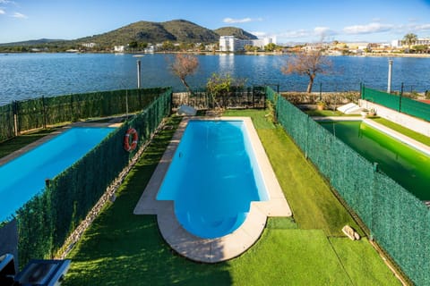 Property building, Swimming pool