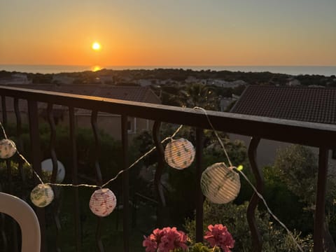 Natural landscape, View (from property/room), Sea view, Sunset