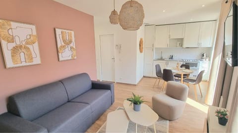 SWEET Neuf - Climatisé - Balcon - Centre ville Apartment in Cogolin