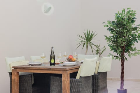 Palm Springs Villa Mellieha by Homely Villa in Malta