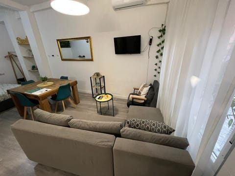 BeautyMadrid by ElenaHost Apartment in Madrid