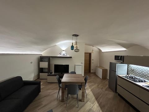 Kitchen or kitchenette, Living room, Dining area