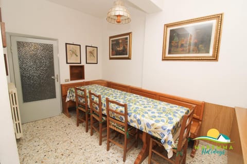 Cimarosa 5 Apartment Apartment in Follonica