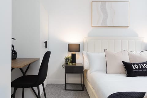 Private Hot Tub Stylish Home on Exmoor Edge House in Tiverton