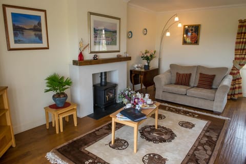 TV and multimedia, Living room, flat iron