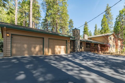 Chaparral Cabin Cabin in Arnold