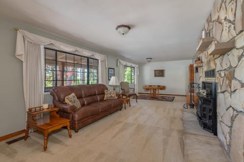 Chaparral Cabin Cabin in Arnold