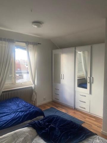 Bed, Bedroom, wardrobe