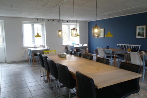 Dining area, Communal kitchen