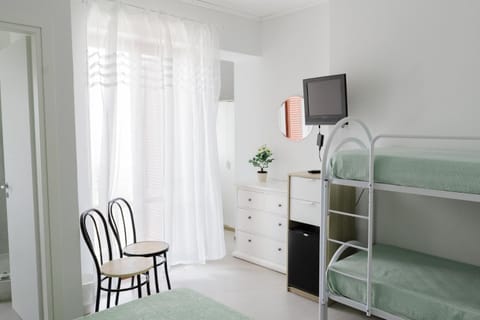 Photo of the whole room, bunk bed