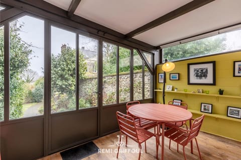 La Véranda Enchantée 4 Garden & Fireplace Town Center Sleeps House in Honfleur