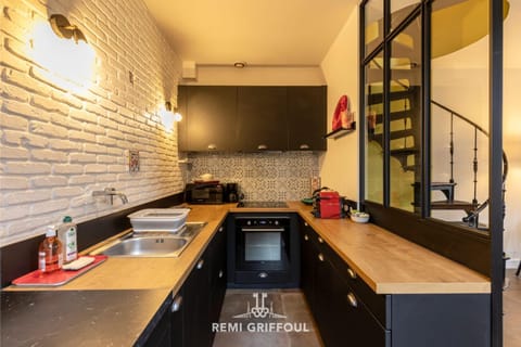 La Véranda Enchantée 4 Garden & Fireplace Town Center Sleeps House in Honfleur