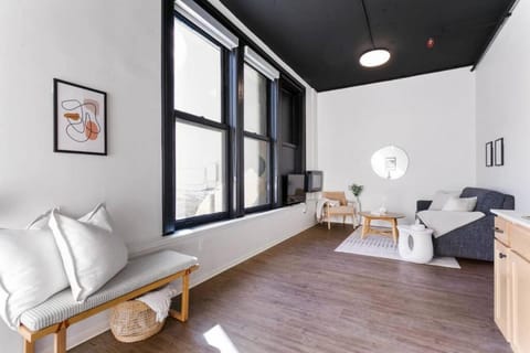 Designer Loft Downtown with WiFi 210 Apartment in Spokane