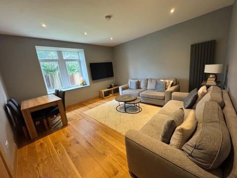 The Barn Apartment in Paisley