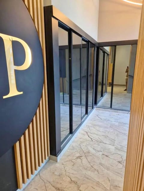 Square In - FREE GARAGE- Apartment in Novi Sad