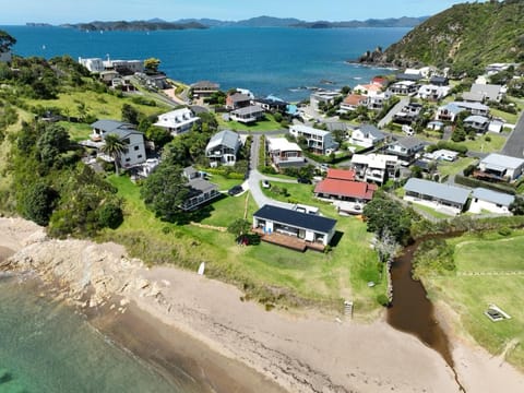 Property building, Beach, Sea view