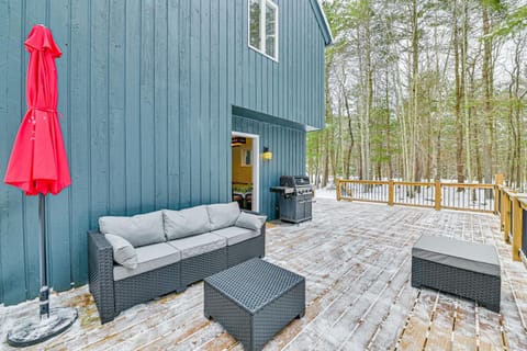 Ski, Hike and Golf Pet-Friendly Windham Retreat House in Windham