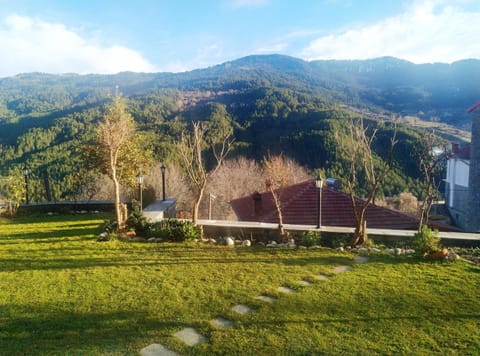 GOURA House Apartment in North Macedonia