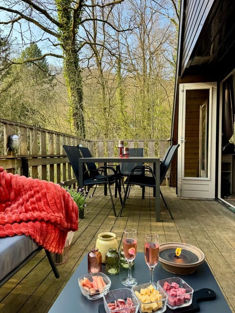 Spring, Day, Summer, Garden, Garden, View (from property/room), Balcony/Terrace, Balcony/Terrace, Lounge or bar, Food and drinks, Food, Drinks