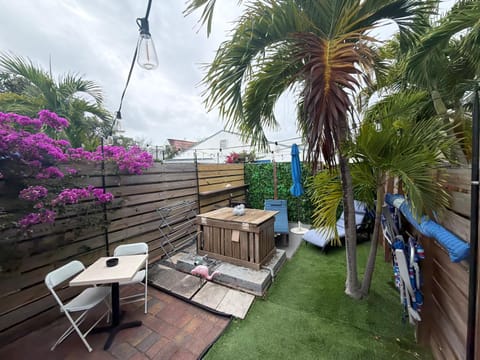 Keese's Cottages by the Ocean Apartment in Lauderdale-by-the-Sea