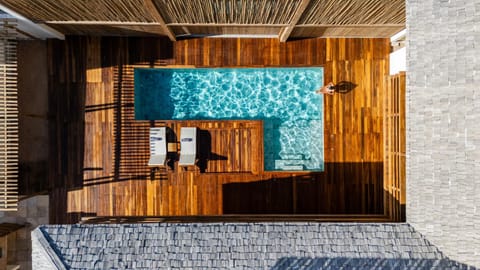 Bird's eye view, Swimming pool
