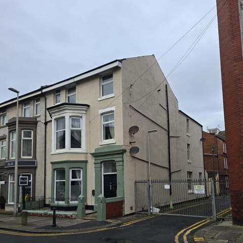 Property building, Street view