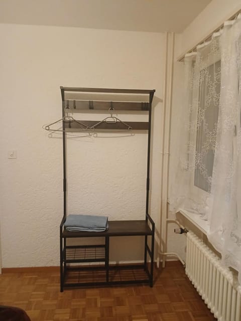 1 Cosy Room in a 3 Bed-Room-Appart Apartment in Canton of Bern (Region)