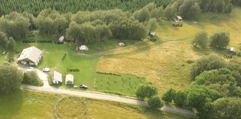Day, Neighbourhood, Natural landscape, Bird's eye view