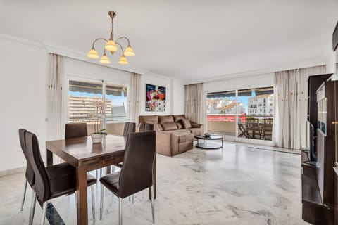 Balcony/Terrace, Living room