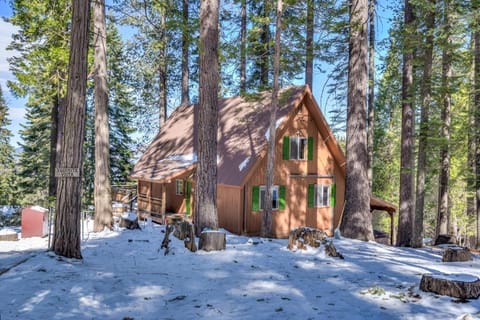 Yosemite Vista House in Yosemite Park Way