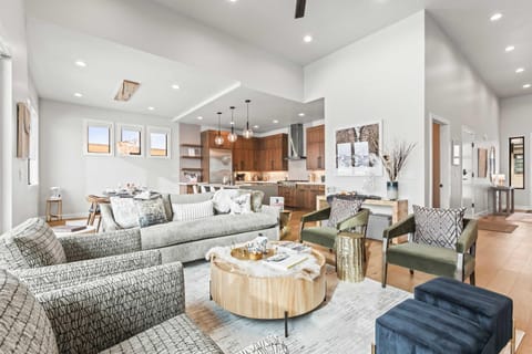 Luxury Lakeview Retreat A Jordanelle Gem in Hideout, Utah House in Hideout