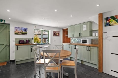 Park Court Barn House in Wales