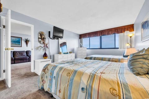 Grand 2-Bedroom Condo in Myrtle Beach! Sleeps 8! House in Myrtle Beach