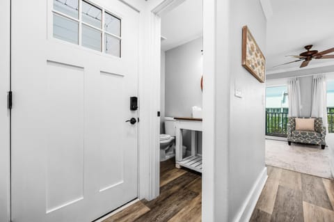 Luna Girl House in Blue Gulf Beach