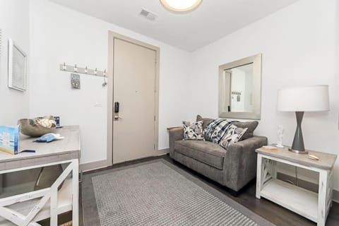 Shore Beats Workin' House in Inlet Beach