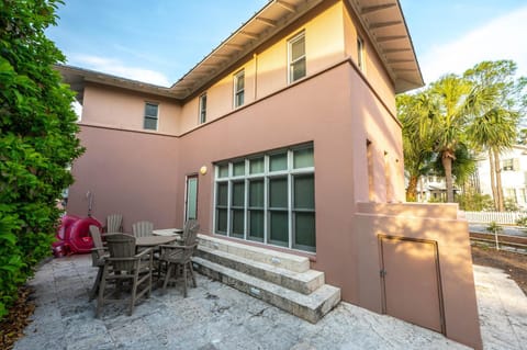 Grand Tortuga Crush House in Carillon Beach