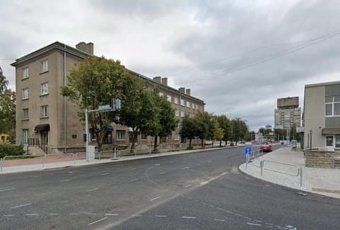 Property building, Street view
