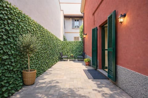 Garden, Garden view
