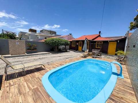 Pool view, Swimming pool, sunbed