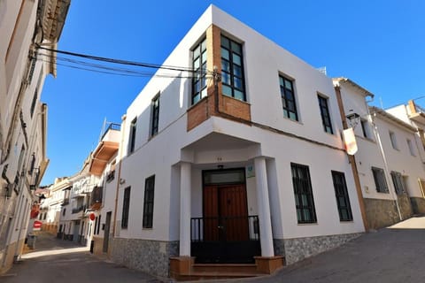Property building, Street view