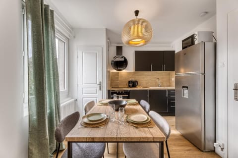 M085-088 Marquer joli chambre en colocation proche de la gare Apartment in Annemasse