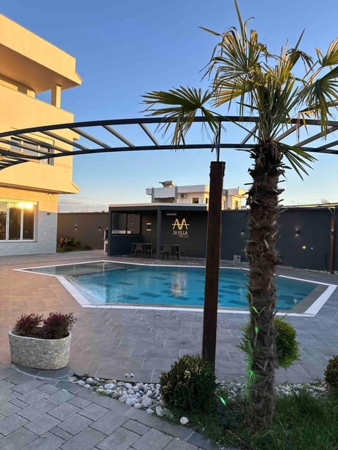 Property building, Pool view, Swimming pool, sunbed